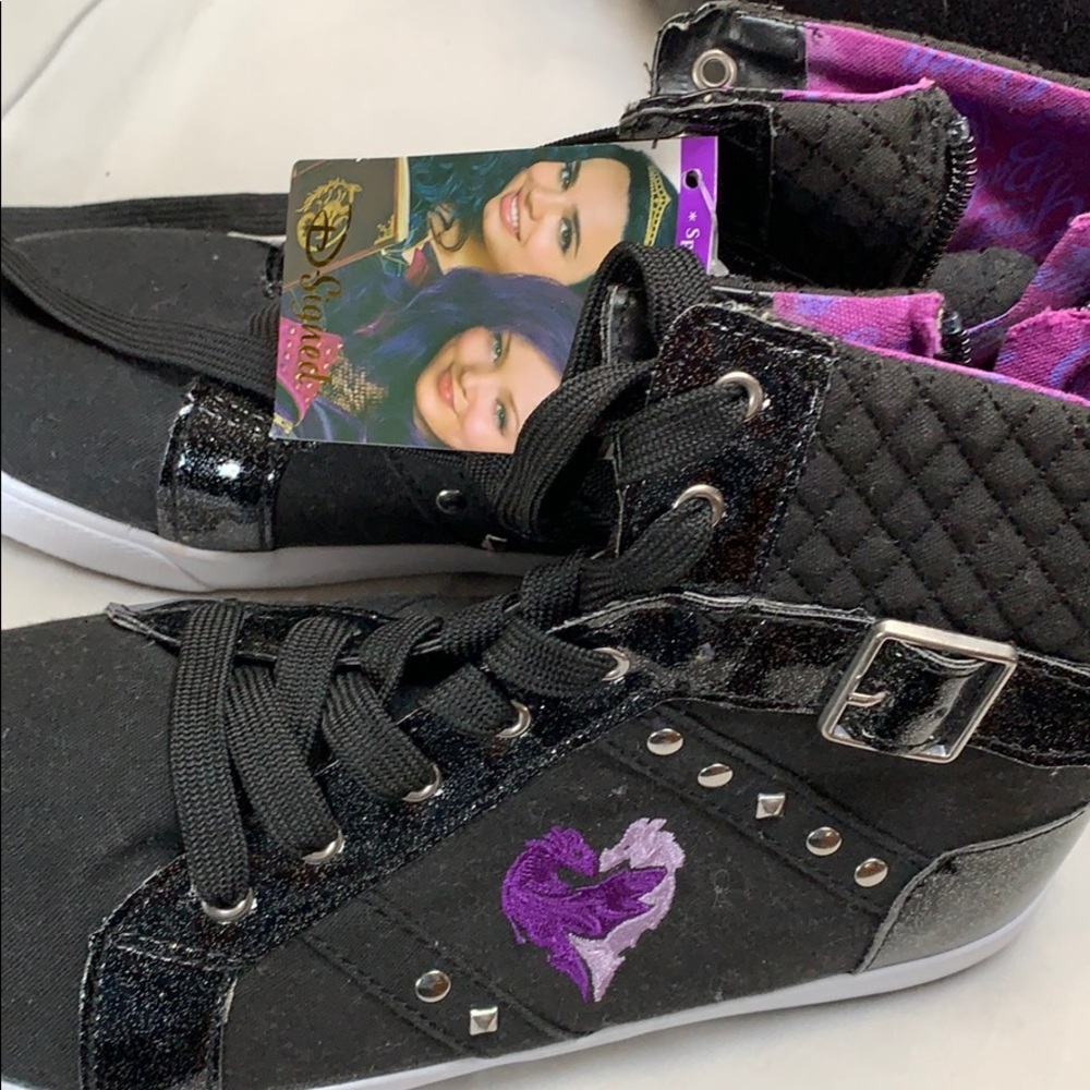 COPY - COPY - NWT descendants sneakers!